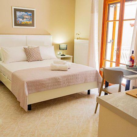 Dina Studio Argostoli 1 Apartment Exterior photo
